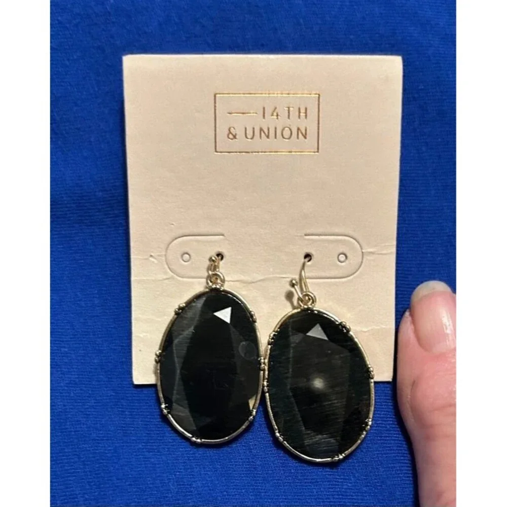 Bundle 4 Pairs Nordstrom Rack 14th & Union Gold and Stone Fashion Earrings